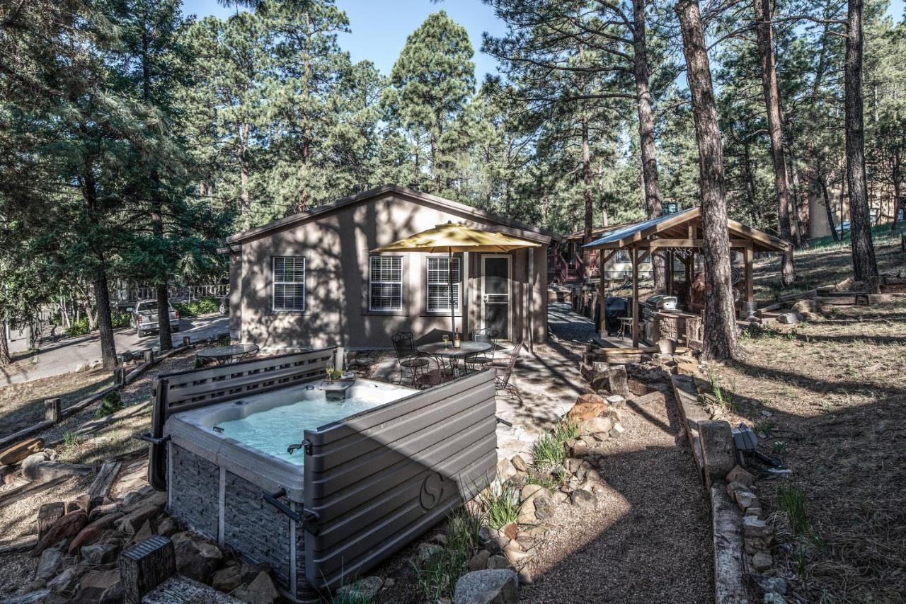 Sugar Butter Chalet, 2 Bedrooms, Wood Burning Stove, Hot Tub, Sleeps 6 Ruidoso Exteriör bild