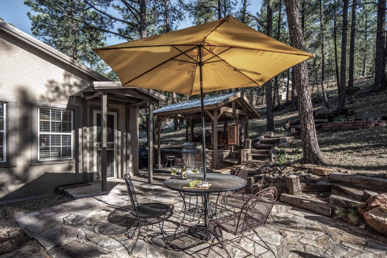 Sugar Butter Chalet, 2 Bedrooms, Wood Burning Stove, Hot Tub, Sleeps 6 Ruidoso Exteriör bild