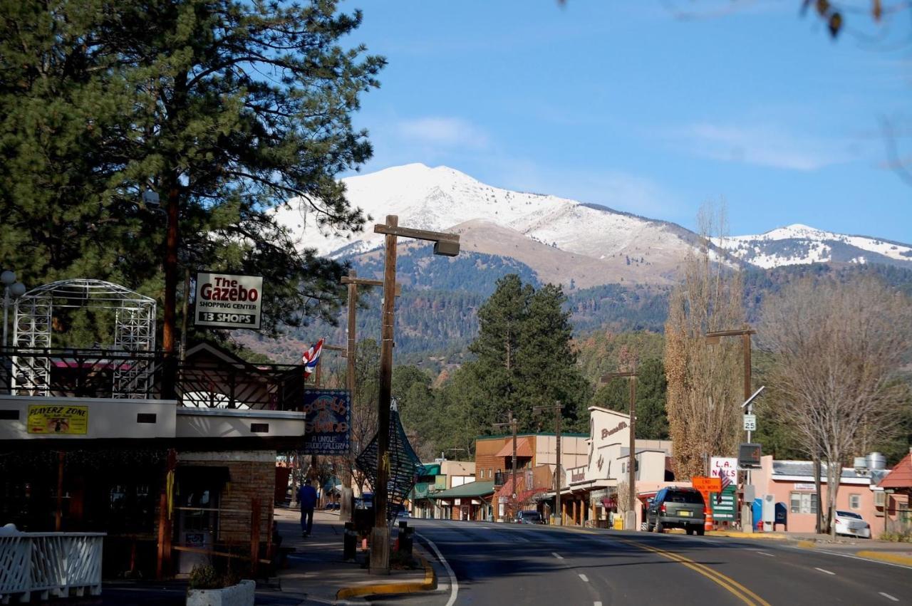 Sugar Butter Chalet, 2 Bedrooms, Wood Burning Stove, Hot Tub, Sleeps 6 Ruidoso Exteriör bild